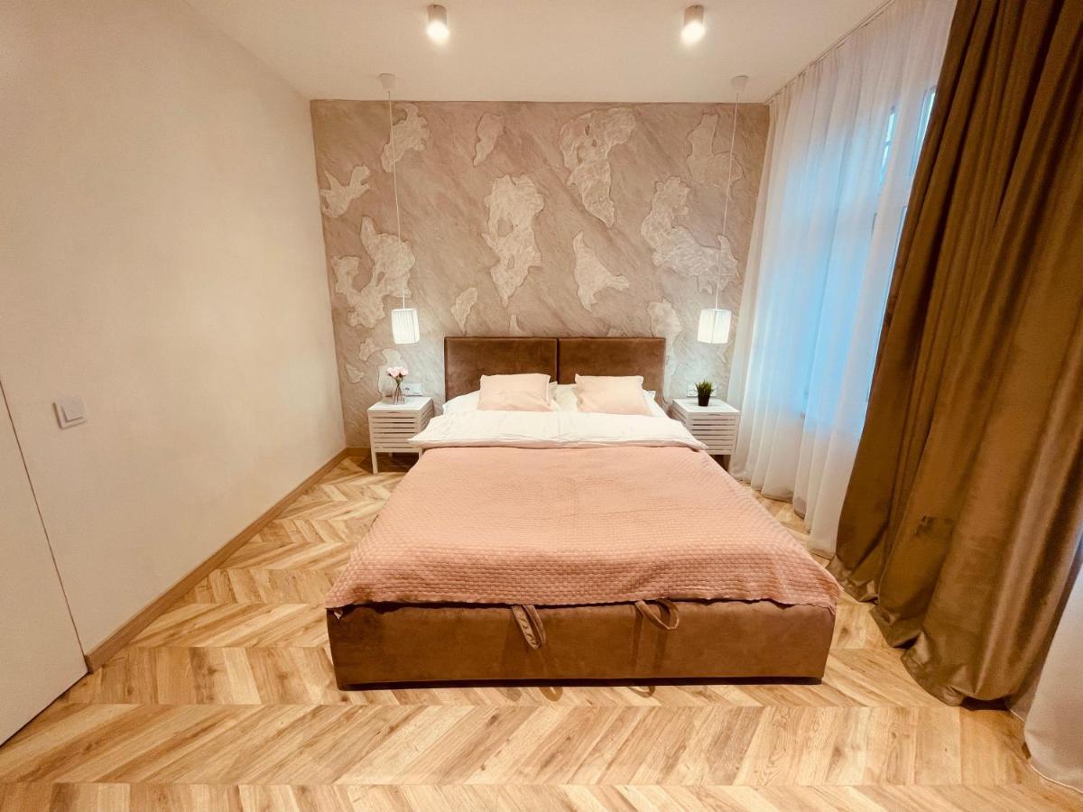 Kobiela Apartments Family Delux Ktw City Center 卡托维兹 外观 照片